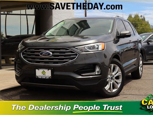 Used 2020 Ford Edge Titanium FWD image 1