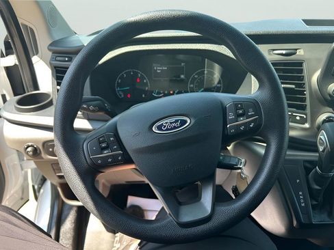 Certified 2025 Ford Transit 250 Low Roof w/ Exterior Upgrade Package RWD image 17
