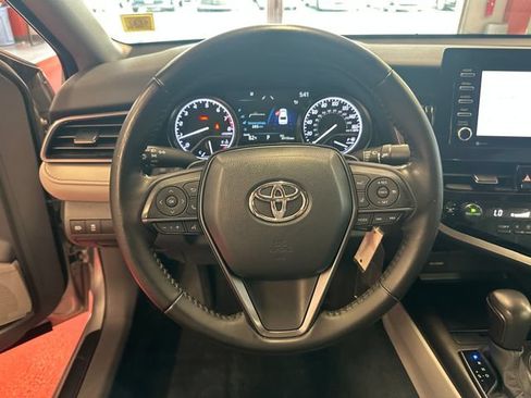Certified 2023 Toyota Camry SE AWD/4WD image 18