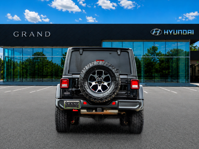 Used 2022 Jeep Wrangler Unlimited Rubicon w/ Cold Weather Group AWD/4WD image 4