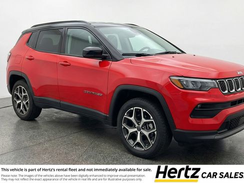 Used 2025 Jeep Compass Limited AWD/4WD image 1