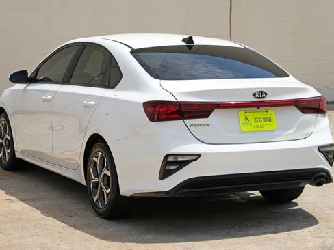 Used 2019 Kia Forte LXS FWD image 41