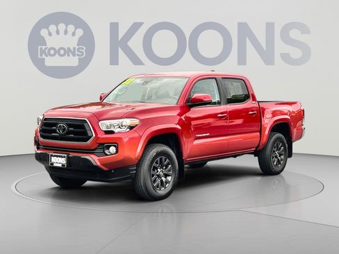 Used 2022 Toyota Tacoma SR5 AWD/4WD image 4