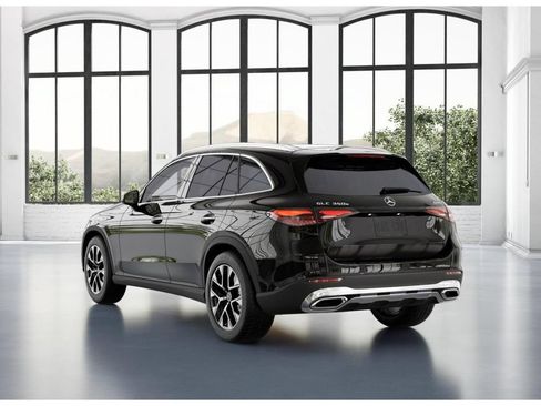 Certified 2025 Mercedes-Benz GLC 350e 4MATIC image 28