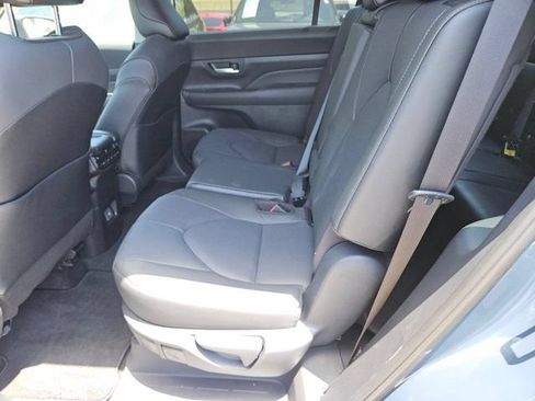 Used 2026 Toyota Grand Highlander AWD image 10
