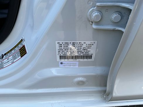 Used 2017 Acura ILX w/ Premium Package image 27