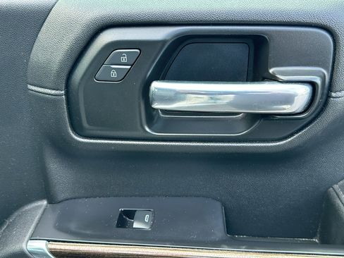 Used 2021 Chevrolet Silverado 1500 LT w/ Convenience Package II RWD image 26