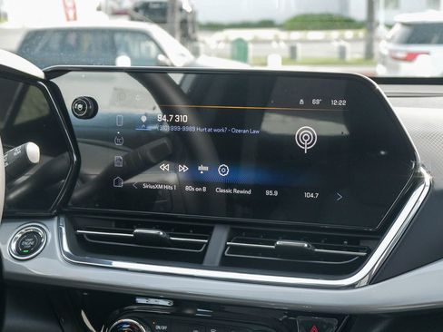 New 2026 Chevrolet Trax LT w/ Driver Confidence Package image 13