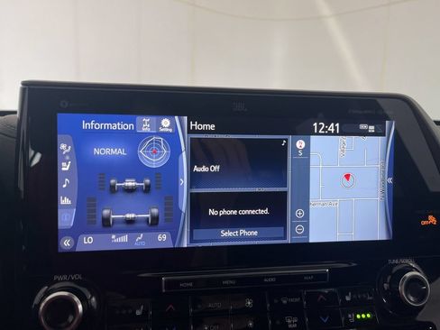Used 2021 Toyota Highlander Limited AWD/4WD image 70