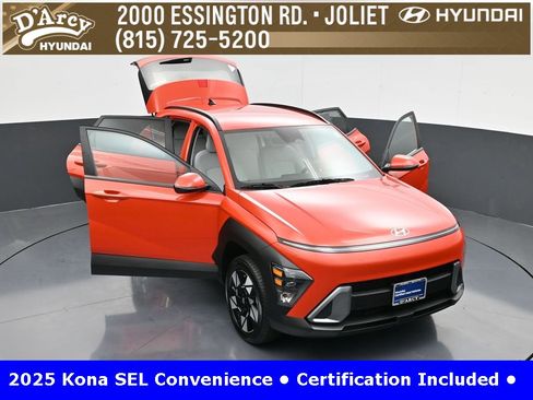 Certified 2025 Hyundai Kona SEL image 29