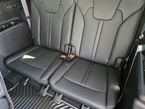 New 2026 Kia Sorento EX FWD image 23