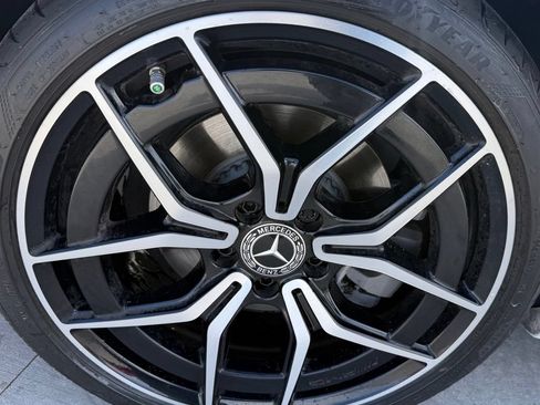 Used 2024 Mercedes-Benz C 300 Sedan image 10