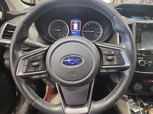 Used 2023 Subaru Forester Premium AWD/4WD image 3