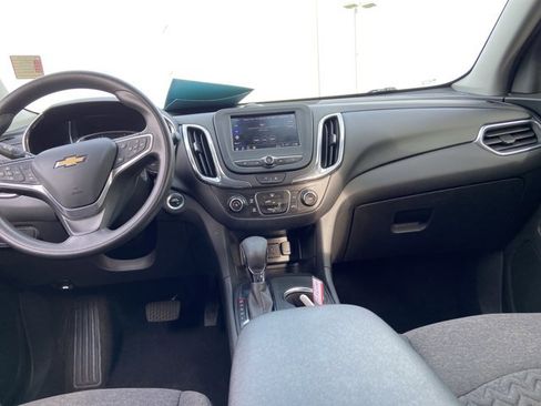 Used 2023 Chevrolet Equinox LT FWD image 15