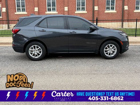 Used 2022 Chevrolet Equinox LS FWD image 6