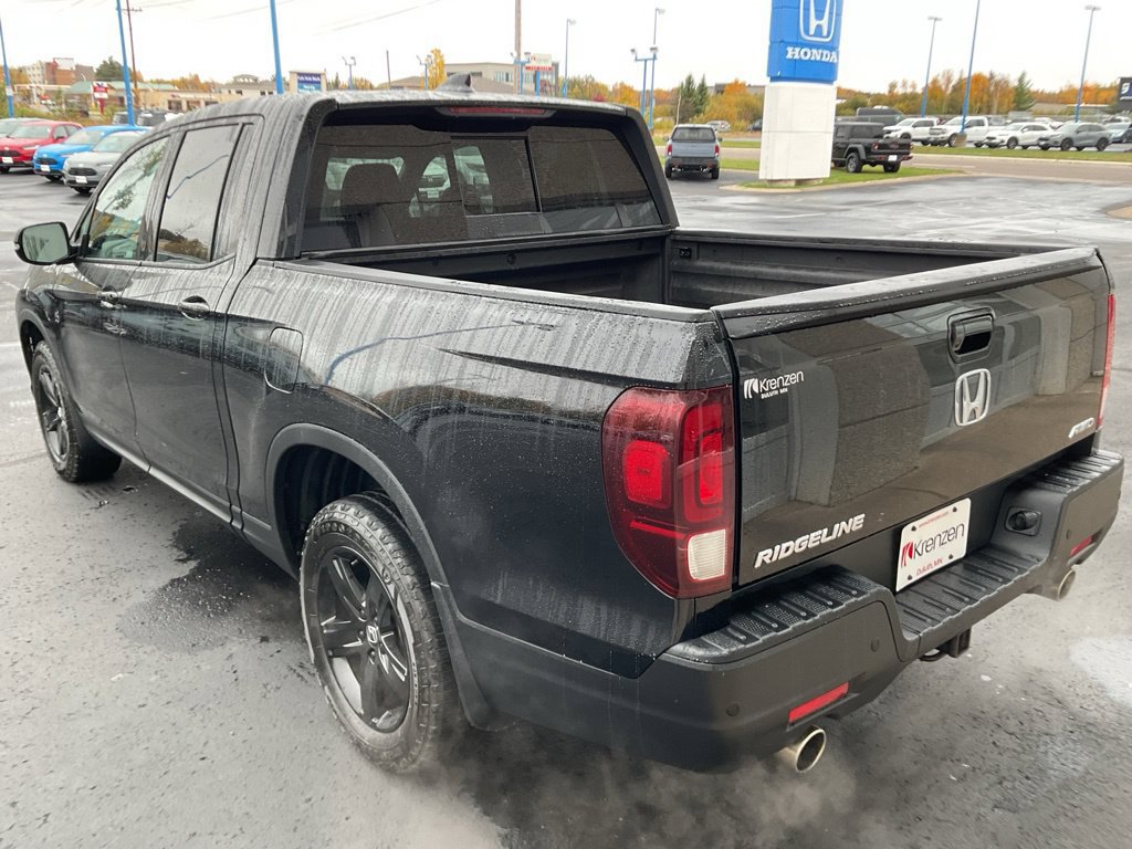 Used 2022 Honda Ridgeline Black Edition image 7