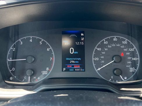 Certified 2025 Toyota Corolla LE FWD image 14