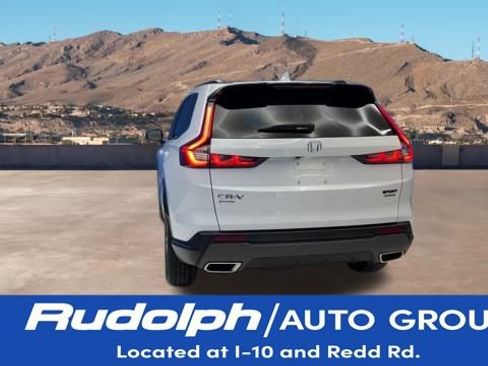 Used 2024 Honda CR-V Sport Touring image 4
