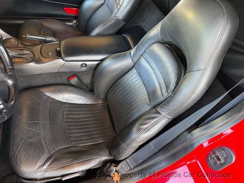 Used 1999 Chevrolet Corvette Coupe w/ Performance Handling Pkg RWD image 31