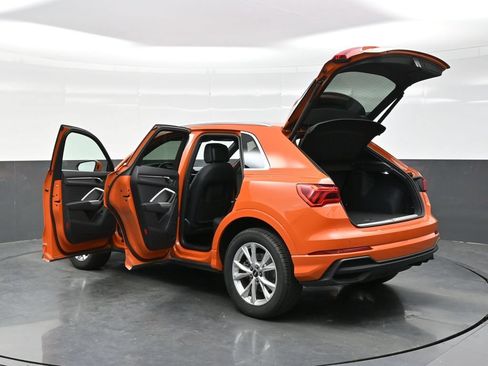 Used 2025 Audi Q3 2.0T Premium AWD/4WD image 51