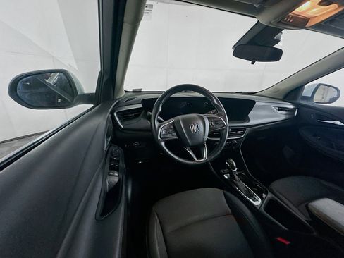 Used 2024 Buick Encore GX Preferred FWD image 18