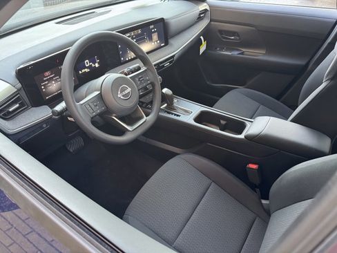 New 2026 Nissan Kicks S FWD image 18