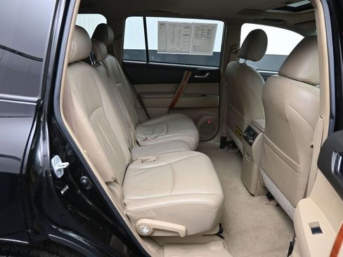 Used 2008 Toyota Highlander Limited AWD/4WD image 26