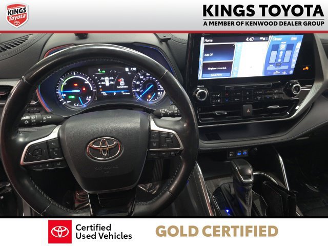 Used 2022 Toyota Highlander Platinum AWD/4WD image 16