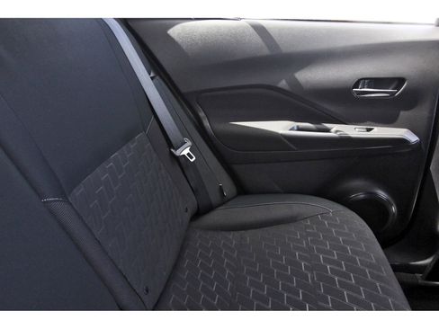 Used 2023 Nissan Kicks SV FWD image 15