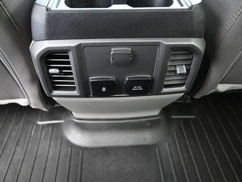 Used 2020 Ford F150 XLT w/ Equipment Group 302A Luxury AWD/4WD image 18