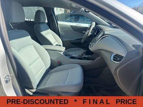 Used 2018 Chevrolet Malibu Hybrid FWD image 44