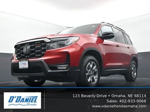 Used 2023 Honda Passport TrailSport image 9