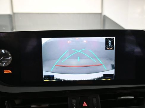Used 2022 Lexus ES 350 w/ ES 350 Ultra Luxury Package FWD image 22