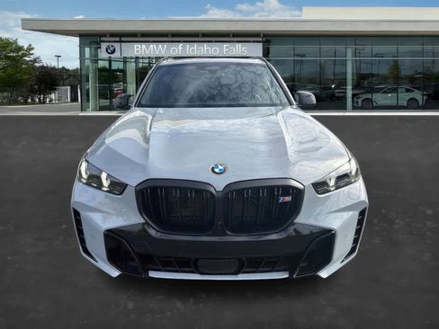 New 2026 BMW X5 M60i image 3