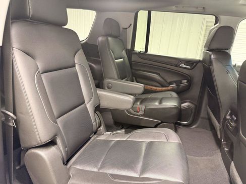 Used 2019 Chevrolet Suburban Premier AWD/4WD image 42