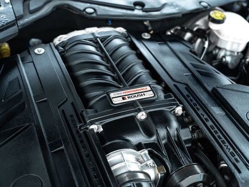 Used 2019 Ford Mustang GT RWD image 35