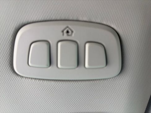 Used 2025 Ford Mustang Mach-E Select image 26