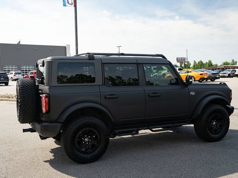 Used 2023 Ford Bronco Wildtrak AWD/4WD image 10