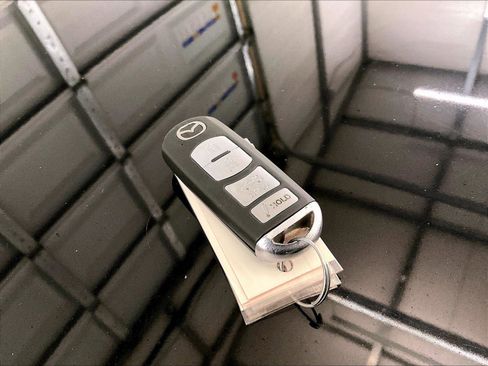 Used 2014 MAZDA MAZDA6 Touring FWD image 9