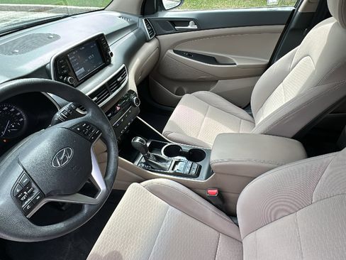 Used 2019 Hyundai Tucson SE image 22