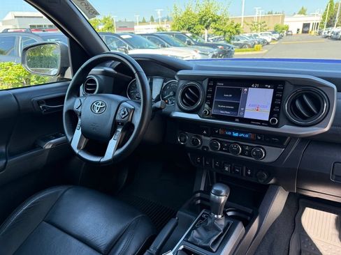 Certified 2023 Toyota Tacoma Limited AWD/4WD image 21