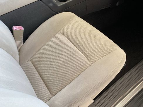 Used 2008 Ford Explorer XLT image 37