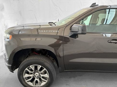 Used 2021 Chevrolet Silverado 1500 RST AWD/4WD image 3