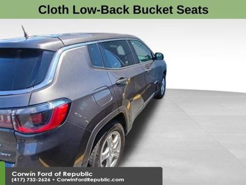 Used 2022 Jeep Compass Sport FWD image 11