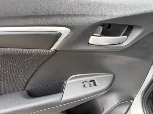 Used 2015 Honda Fit EX image 31