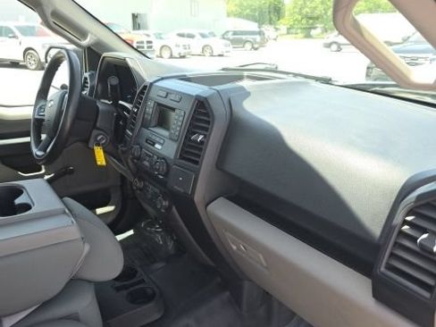 Used 2019 Ford F150 XL RWD image 32