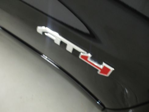 New 2026 GMC Sierra 1500 AT4 w/ Technology Package AWD/4WD image 13