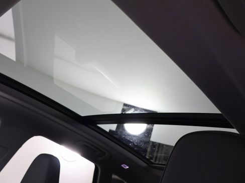 Used 2025 Audi Q5 Premium Plus w/ Premium Plus image 9