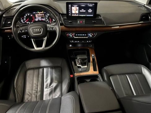 Used 2023 Audi Q5 2.0T Premium w/ Convenience Package AWD/4WD image 10