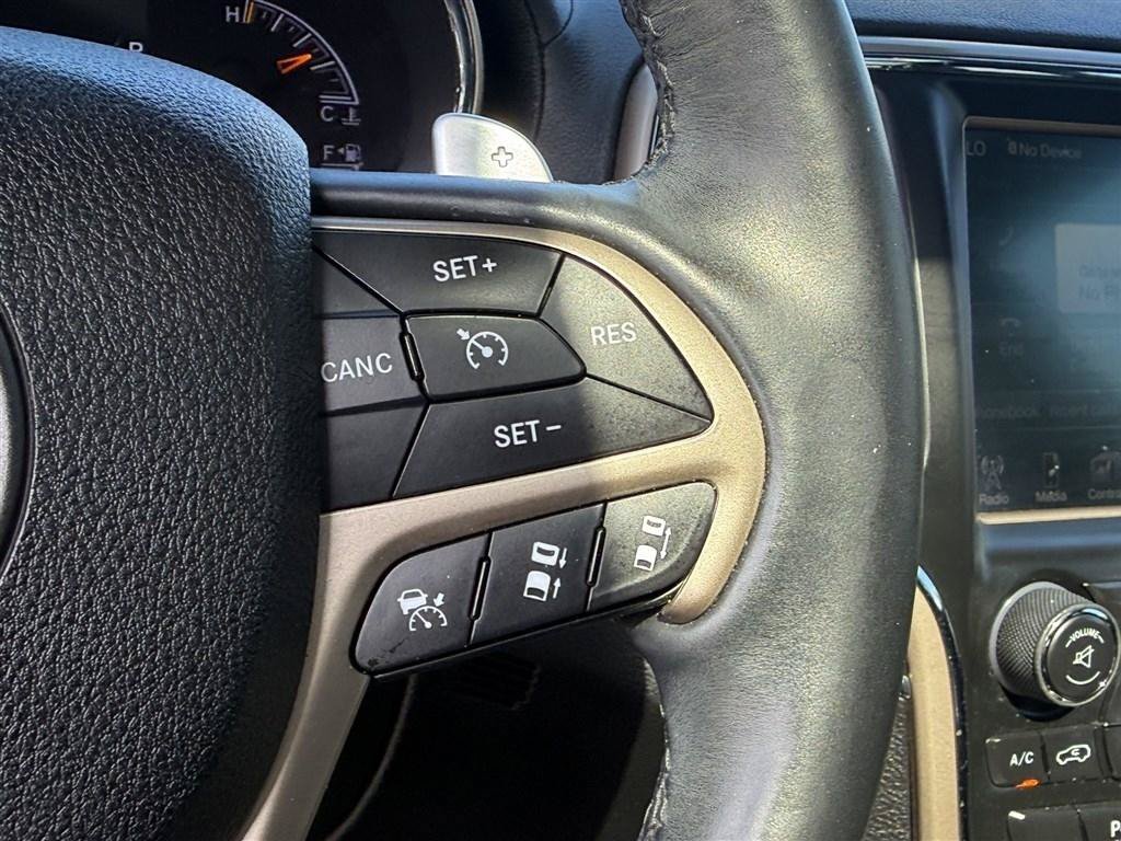 Used 2015 Jeep Grand Cherokee Summit w/ Platinum Series Group AWD/4WD image 34